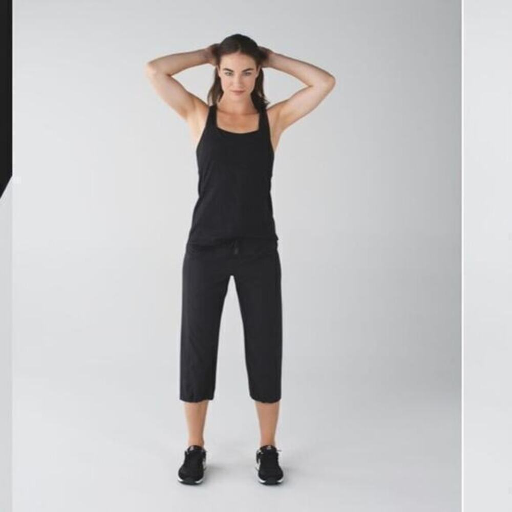 Lululemon Step Lively Crop Pants Black Size 4
